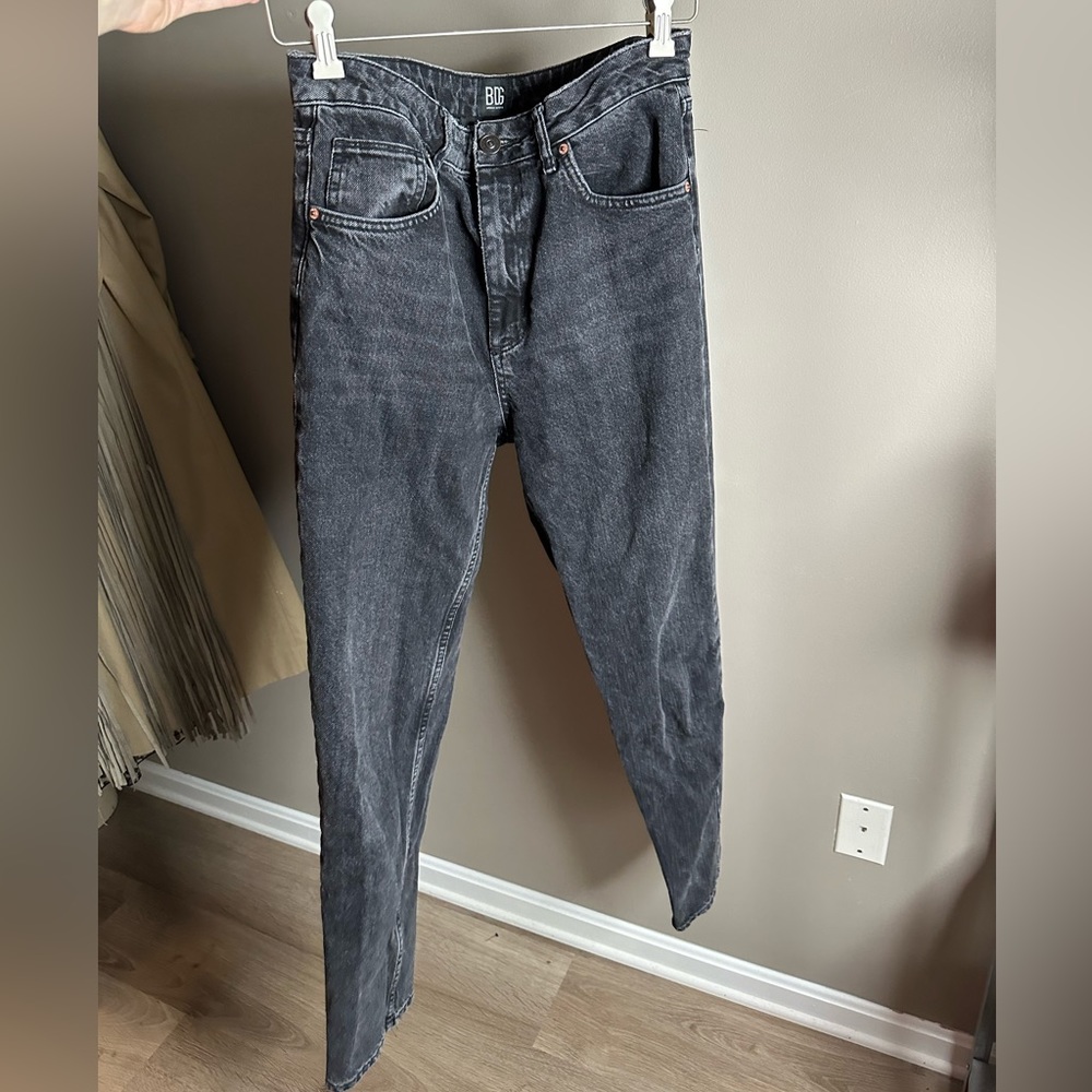 BDG Mom Jean